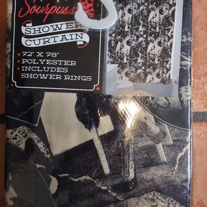 Sourpuss "Old Timer" old school Tattoo shower curtain set NWT